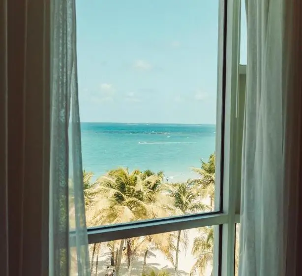 Deluxe Suite King Bed, Aire De Olive