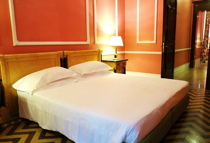 اتاق خانوادگی, Albani Firenze