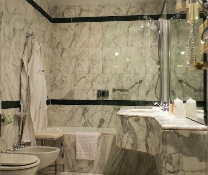 اتاق لوکس, Albani Firenze