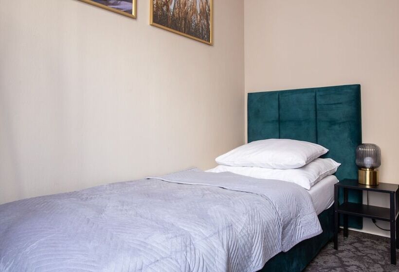 اتاق استاندارد یک نفره, Andante