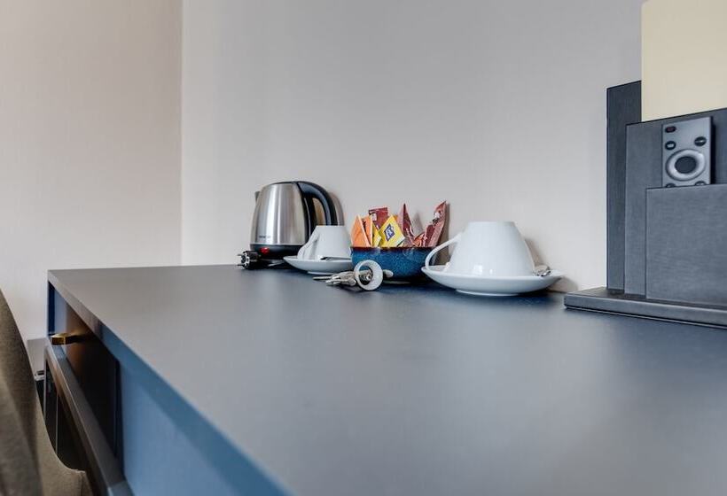 اتاق استاندارد, Andante