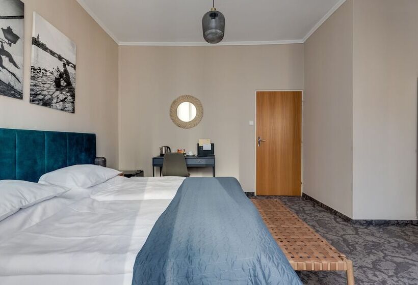 اتاق استاندارد, Andante