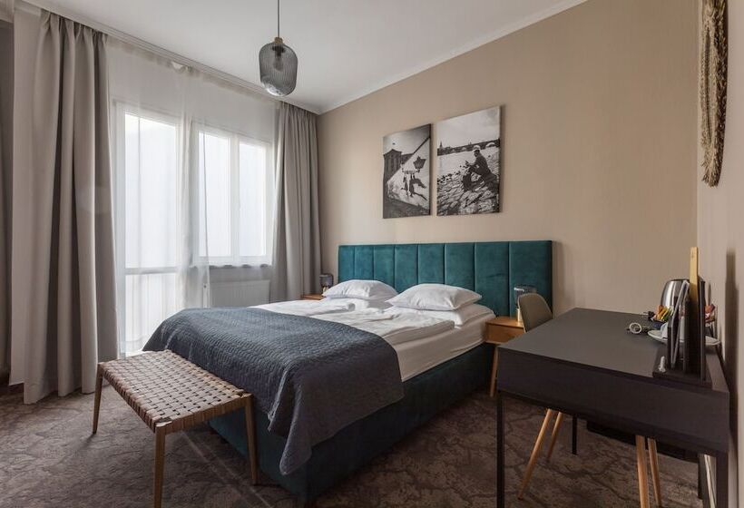 اتاق استاندارد, Andante