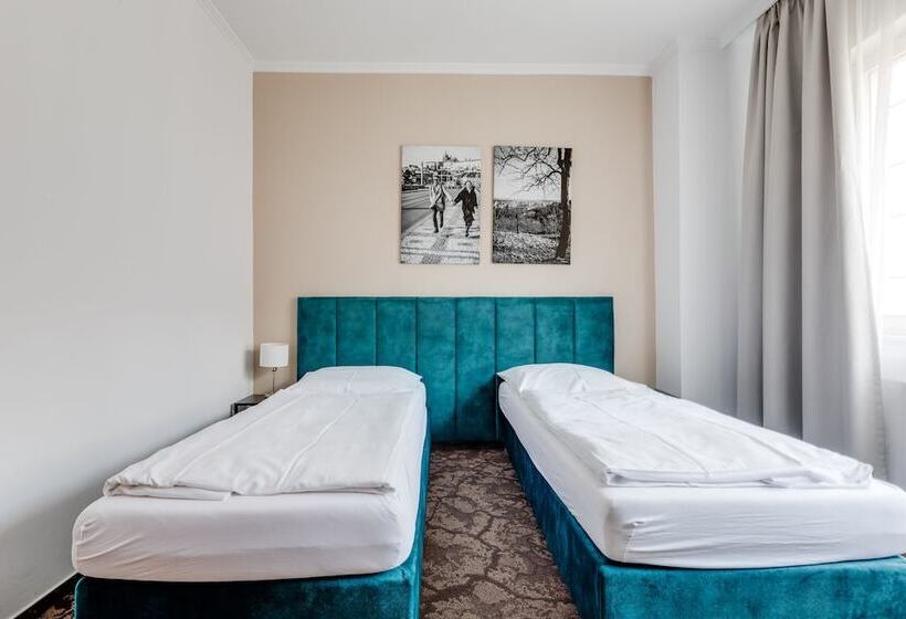 اتاق استاندارد, Andante