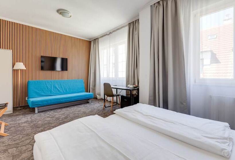 اتاق استاندارد چهار تخته, Andante