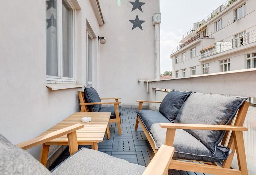 اتاق استاندارد چهار تخته, Andante