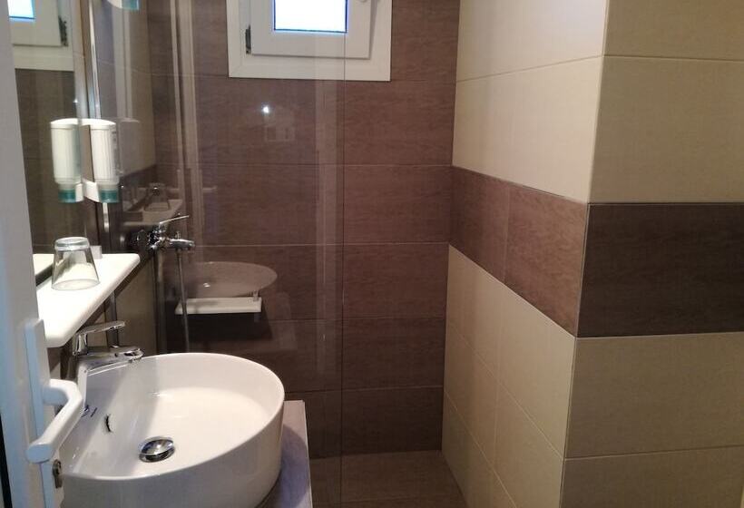 Номер Дюплекс, Andromeda Residence