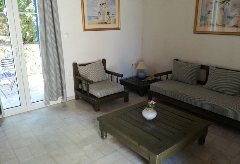 Номер Дюплекс, Andromeda Residence