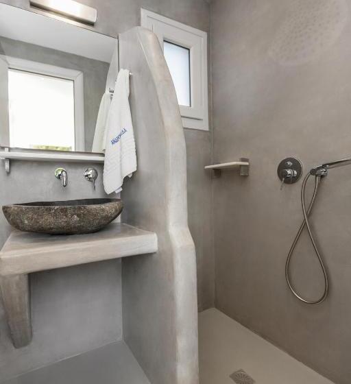 스탠다드 스튜디오, Andromeda Residence