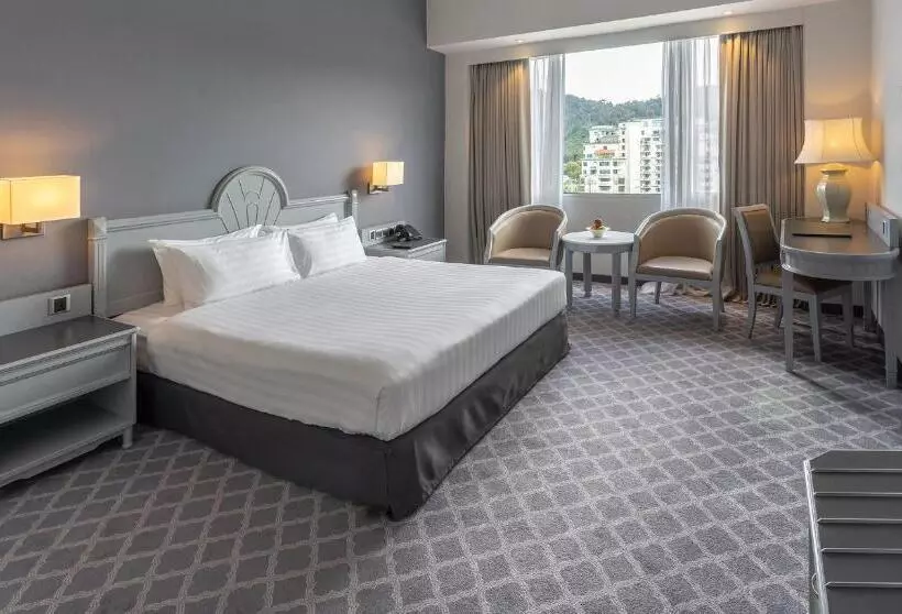 اتاق لوکس با تخت بزرگ, Bayview Hotel Langkawi