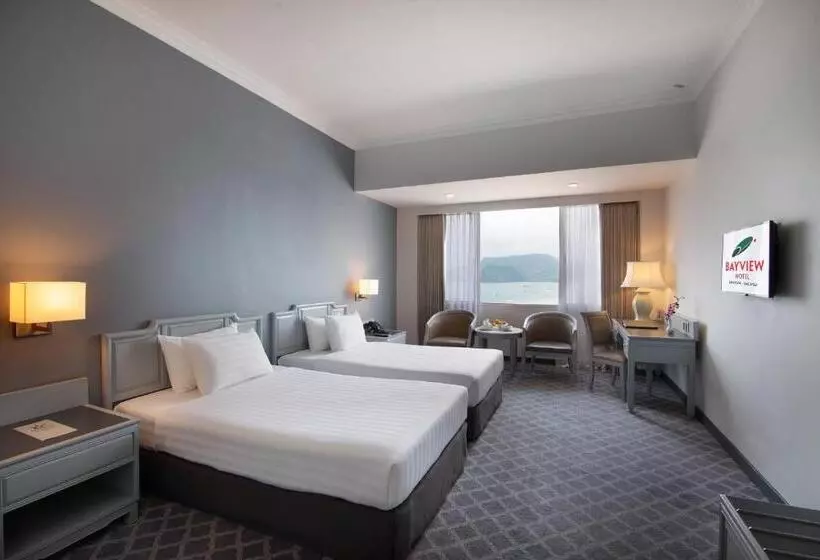اتاق پرمیوم با چشم‌انداز دریا, Bayview Hotel Langkawi