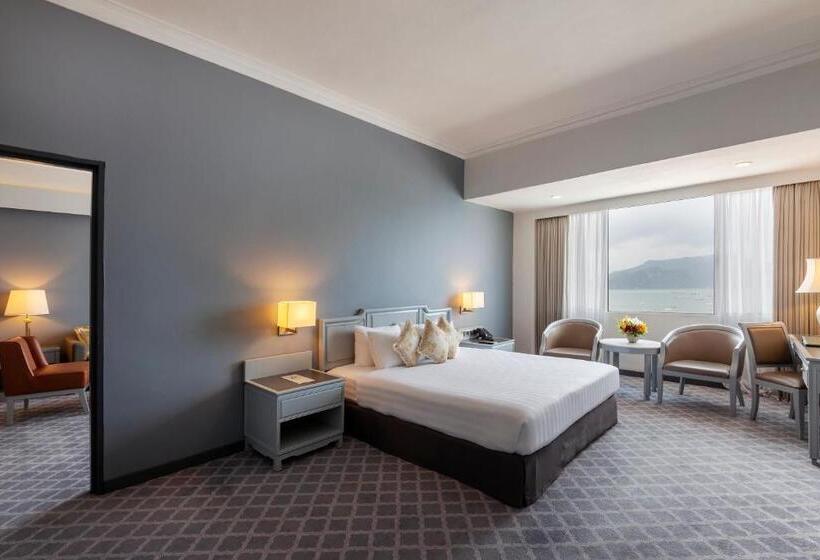Президентский Люкс, Bayview Hotel Langkawi