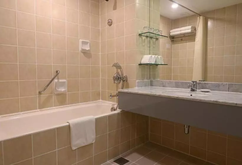سوییت خانوادگی, Bayview Hotel Langkawi
