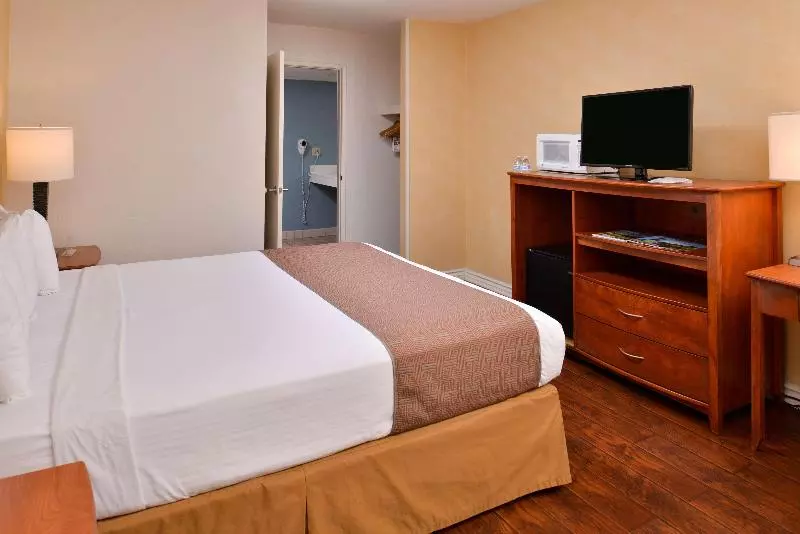 اتاق استاندارد, Best Western Palm Garden Inn