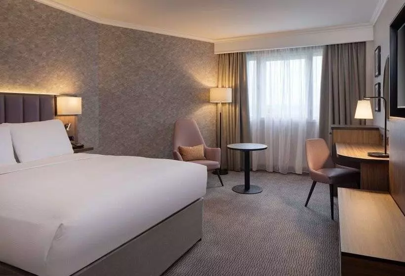 デラックスルーム, Doubletree By Hilton Dartford Bridge