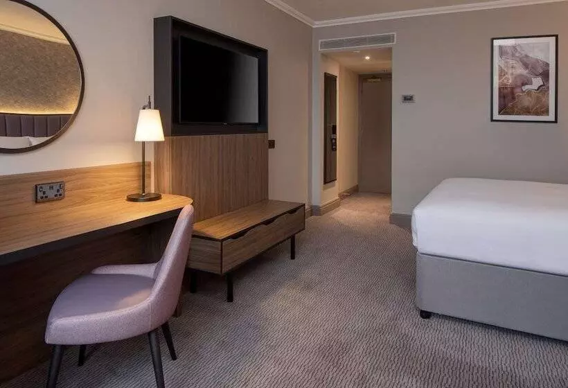 デラックスルーム, Doubletree By Hilton Dartford Bridge
