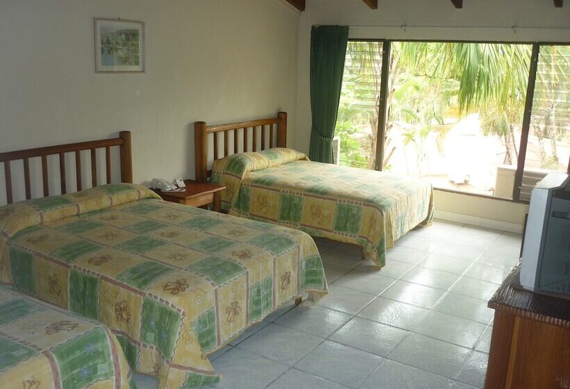 اتاق استاندارد سه نفره, Marbrissa