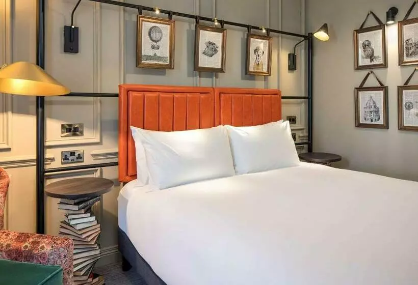 Classic-huone, Mercure Oxford Eastgate