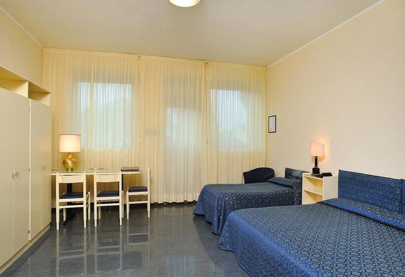 Номер Стандарт Трехместный, & Residence Dei Duchi