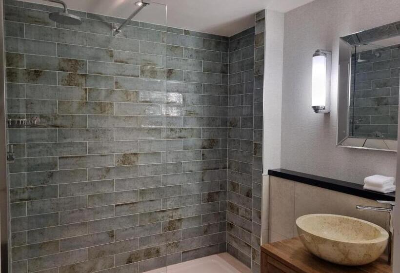 Номер Стандарт, Rowhill Grange Hotel & Utopia Spa