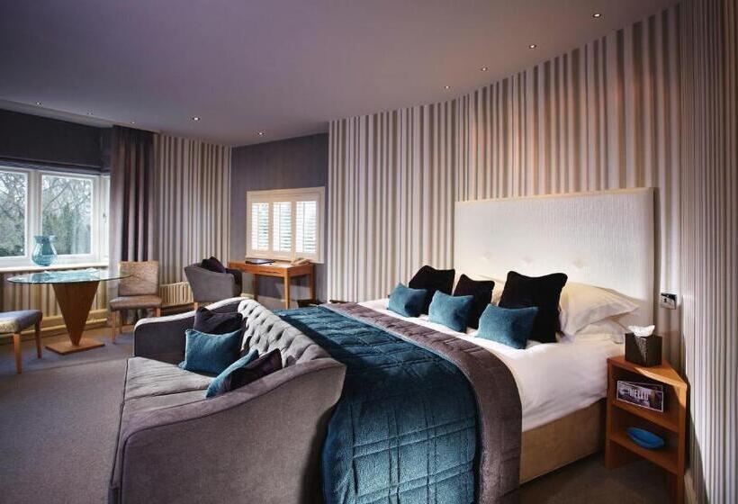 Люкс Мастер, Rowhill Grange Hotel & Utopia Spa