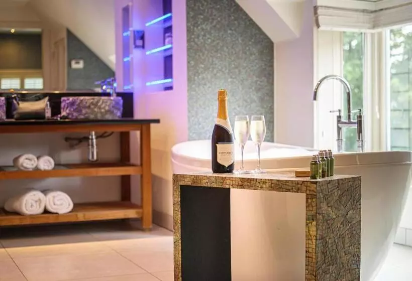 マスタースイートルーム, Rowhill Grange Hotel & Utopia Spa