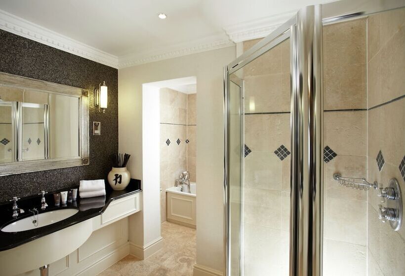 Номер Deluxe Кровать Кинг, Rowhill Grange Hotel & Utopia Spa