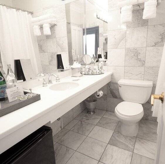 חדר סטנדרט, The Gardens