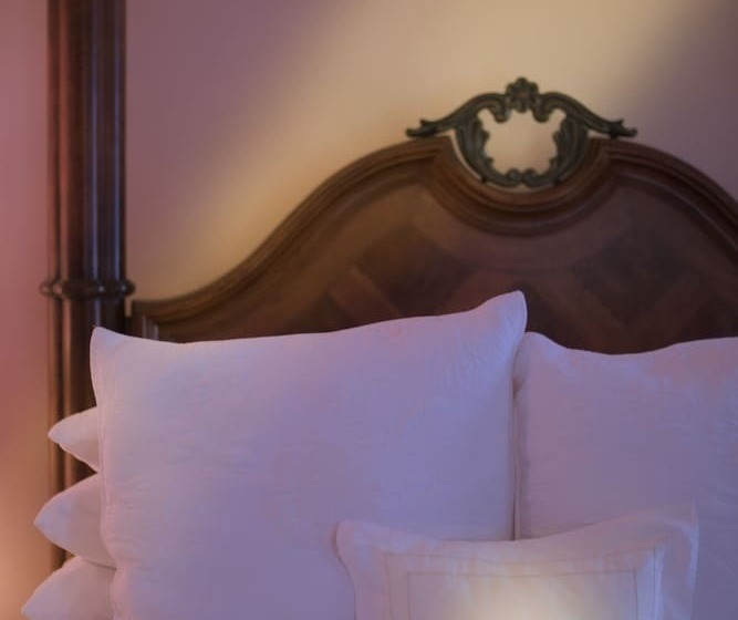 חדר סטנדרט, The Gardens