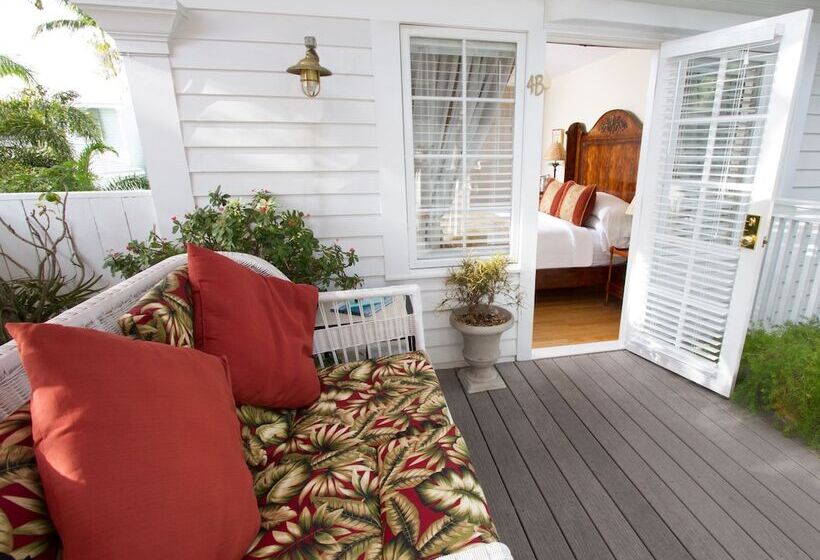 חדר סטנדרט, The Gardens