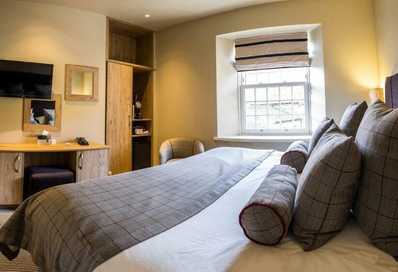 חדר בסיסי, The Grand At Grasmere