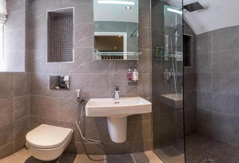 חדר סטנדרט עם מרפסת, The Grand At Grasmere