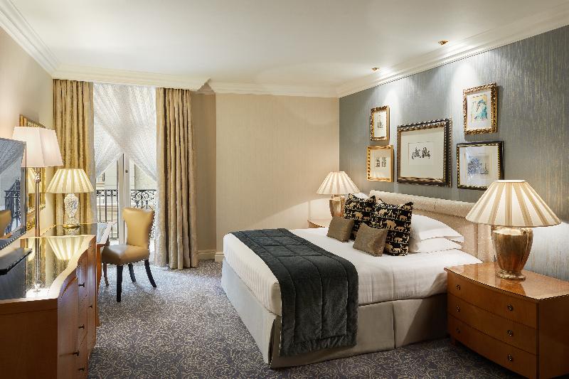Номер Superior, The Landmark London