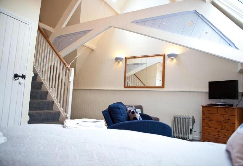 Familjerum, The Old School