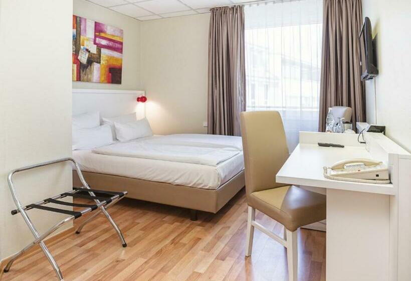 Стандартный Номер Кровать Кинг, Am Schloß Köpenick By Golden Tulip