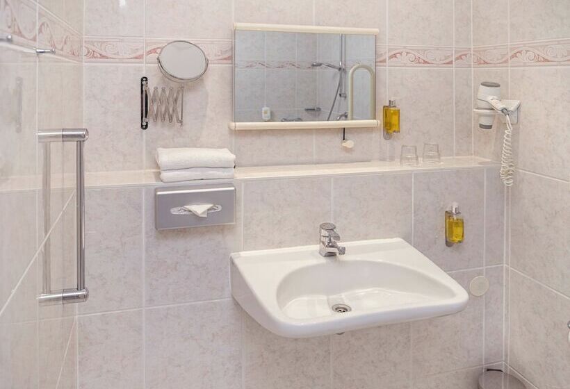 コンフォートルーム, Am Schloß Köpenick By Golden Tulip