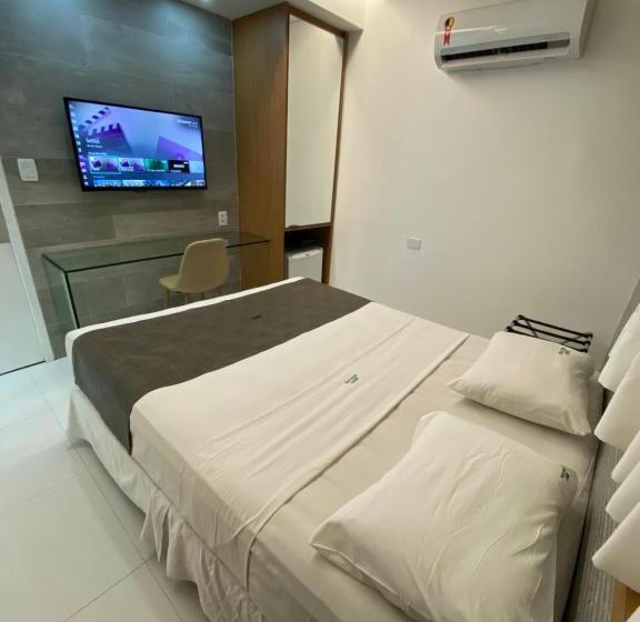 غرفة قياسية, Bianca Praia