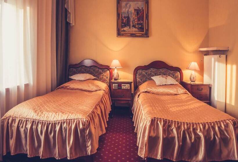 Номер Стандарт Трехместный, Europejski