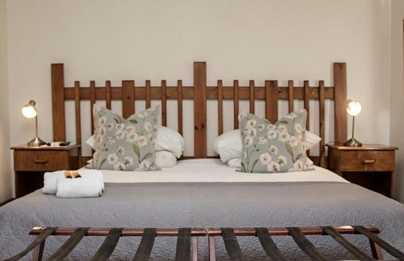 חדר סופריור עם מיטת קינג, Matoppo Inn