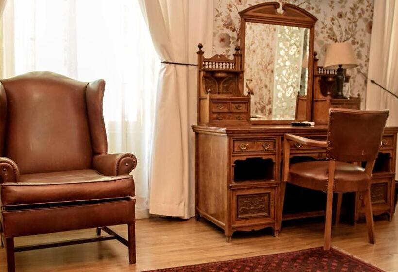 חדר משפחתי דלוקס, Matoppo Inn