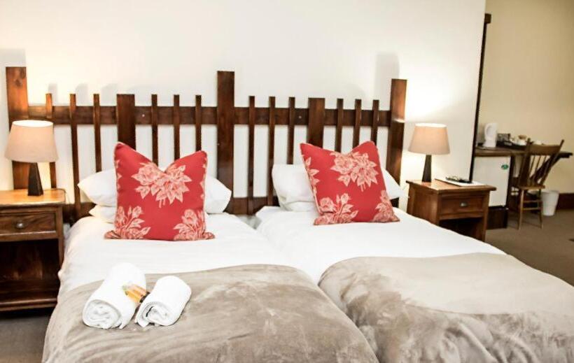 חדר סטנדרט מותאם לאדם עם מוגבלויות, Matoppo Inn