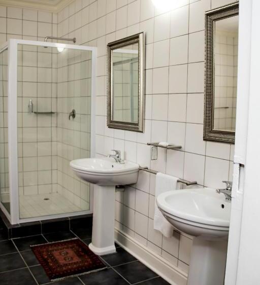 חדר דחוקס עם מיטת קינג, Matoppo Inn