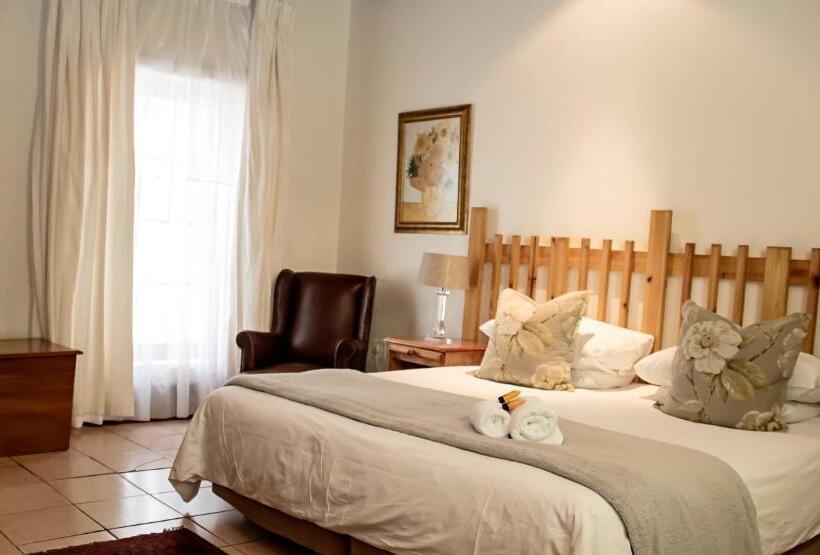 חדר דחוקס עם מיטת קינג, Matoppo Inn