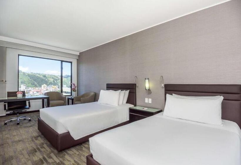 ファミリールーム, NH Collection Quito Royal