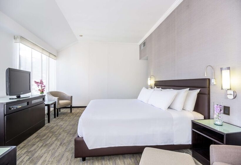 プレミアムルーム, NH Collection Quito Royal