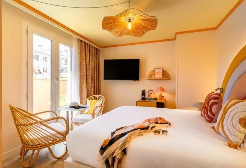 テラス付きスタンダードルーム, Nice Pam Hotel Fully Renovated