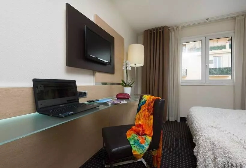 スタンダードトリプルルーム, Nice Pam Hotel Fully Renovated