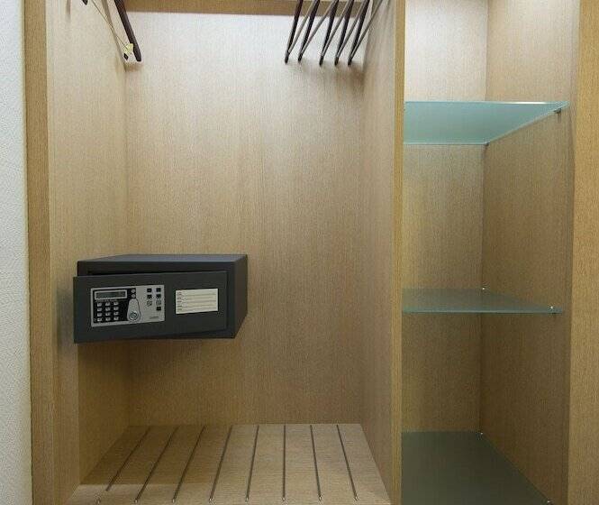 חדר סטנדרט לשלושה, Nice Pam Hotel Fully Renovated