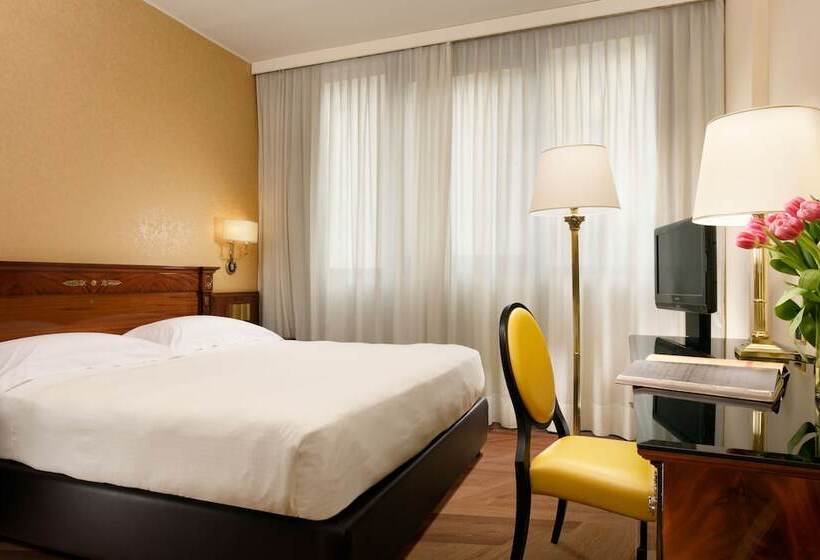 古典房间, Unahotels Scandinavia Milano