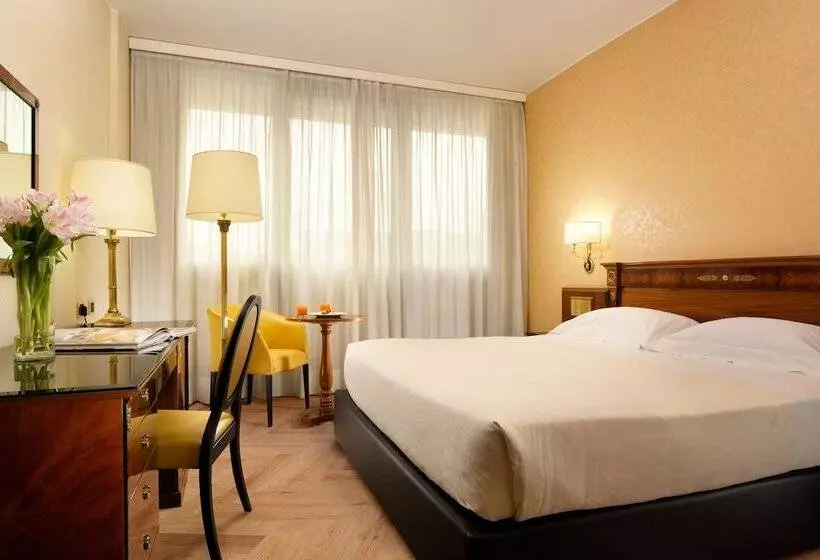 スーペリアールーム, Unahotels Scandinavia Milano